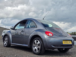 Volkswagen Beetle thumbnail