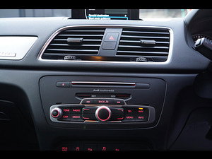 Audi Q3 thumbnail