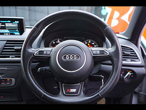 Audi Q3 thumbnail