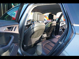 Audi RS6 Avant thumbnail