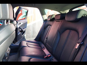 Audi RS6 Avant thumbnail