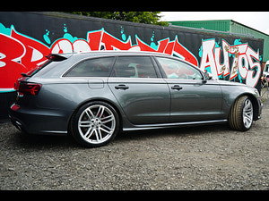 Audi RS6 Avant thumbnail