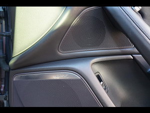 Audi RS6 Avant thumbnail