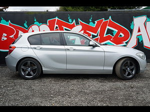BMW 1 Series thumbnail