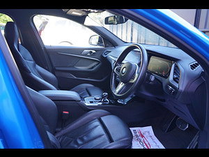 BMW 1 Series thumbnail