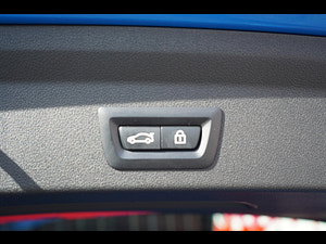 BMW 1 Series thumbnail