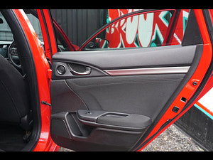 Honda Civic thumbnail