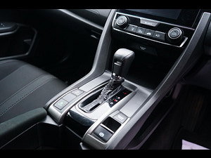 Honda Civic thumbnail