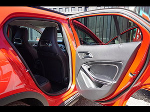 Mercedes-Benz GLA thumbnail