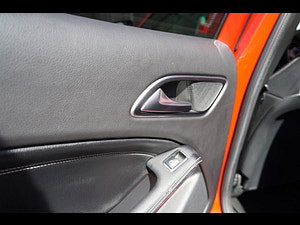 Mercedes-Benz GLA thumbnail