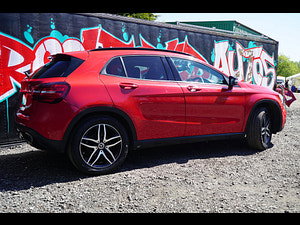 Mercedes-Benz GLA thumbnail