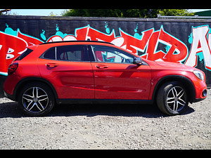 Mercedes-Benz GLA thumbnail