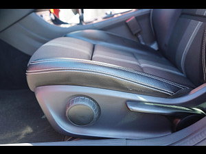 Mercedes-Benz GLA thumbnail