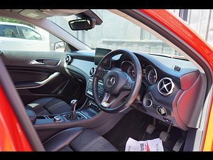 Mercedes-Benz GLA thumbnail