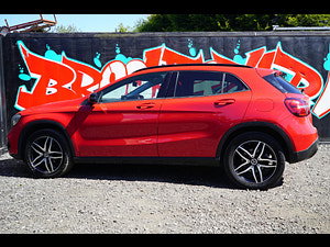 Mercedes-Benz GLA thumbnail