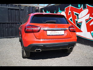 Mercedes-Benz GLA thumbnail