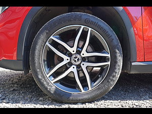 Mercedes-Benz GLA thumbnail