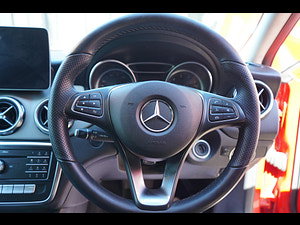 Mercedes-Benz GLA thumbnail