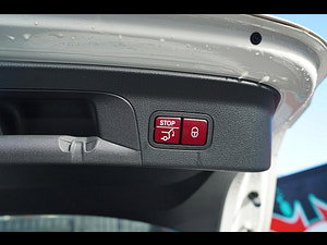 Mercedes-Benz GLC thumbnail