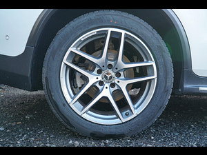 Mercedes-Benz GLC thumbnail