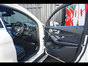 Mercedes-Benz GLC thumbnail