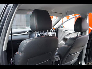 MG MG ZS thumbnail