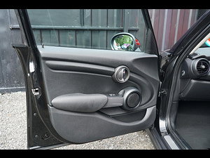 MINI Hatch thumbnail