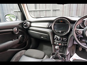 MINI Hatch thumbnail