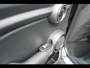 MINI Hatch thumbnail