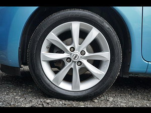 Nissan Note thumbnail