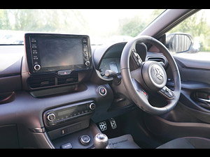 Toyota Yaris thumbnail
