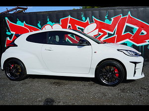 Toyota Yaris thumbnail