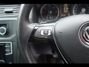 Volkswagen Caddy thumbnail