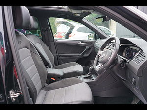 Volkswagen Tiguan thumbnail