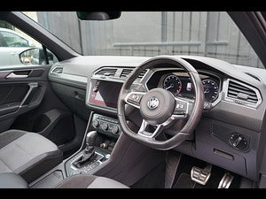 Volkswagen Tiguan thumbnail