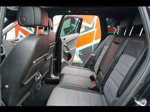 Volkswagen Tiguan thumbnail