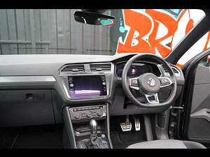 Volkswagen Tiguan thumbnail