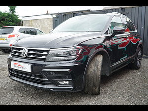 Volkswagen Tiguan thumbnail