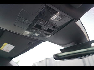 Volkswagen Tiguan thumbnail