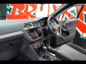 Volkswagen Tiguan thumbnail