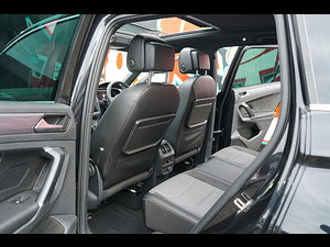Volkswagen Tiguan thumbnail