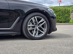 BMW i4 thumbnail