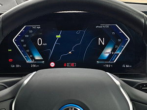 BMW i4 thumbnail