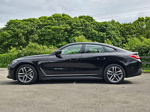 BMW i4 thumbnail