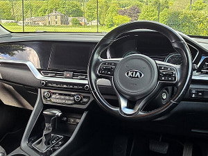 Kia Niro thumbnail