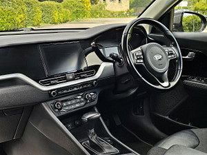 Kia Niro thumbnail