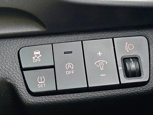 Kia Stonic thumbnail