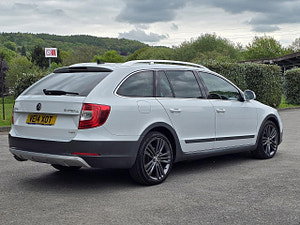 Skoda Superb thumbnail