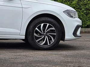 Volkswagen Polo thumbnail