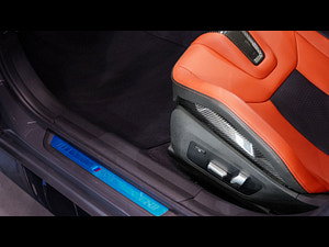 BMW M3 thumbnail